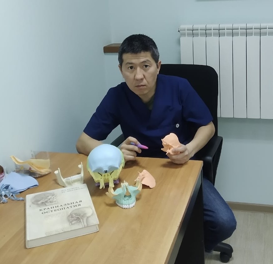 Доктор Тастанбеков